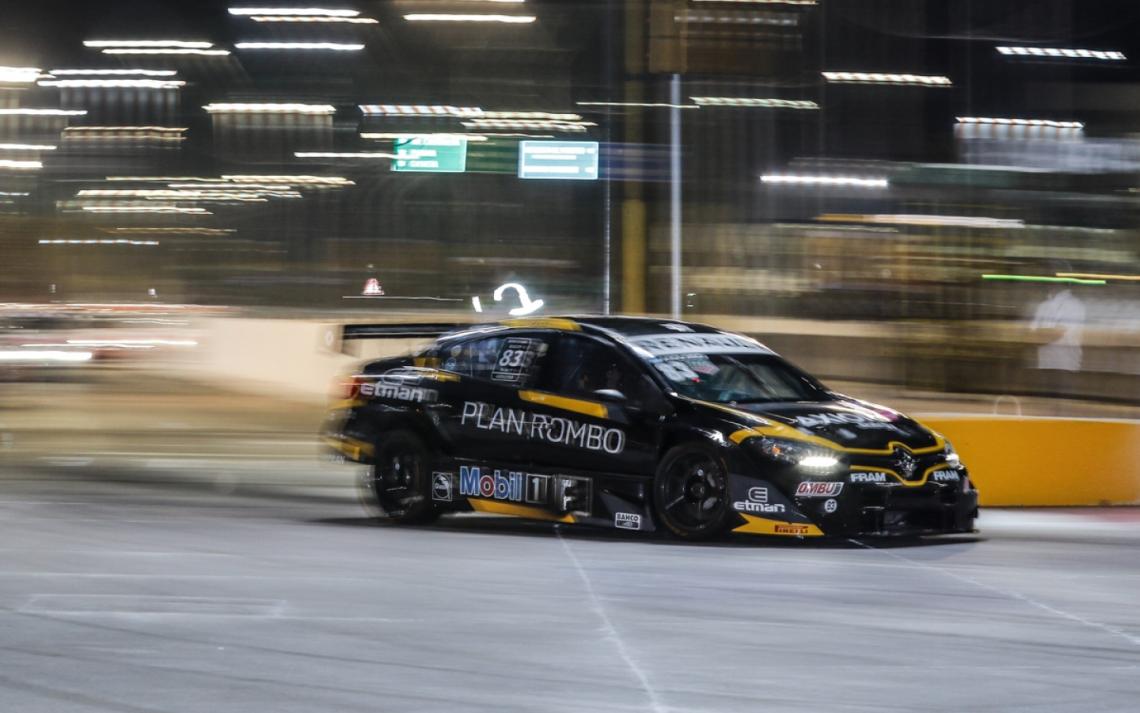 Ardusso ganó la carrera nocturna de punta a punta.