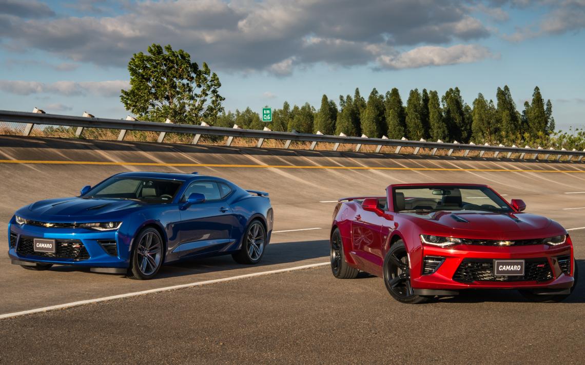 Las dos versiones del Camaro comparten la misma mecánica.